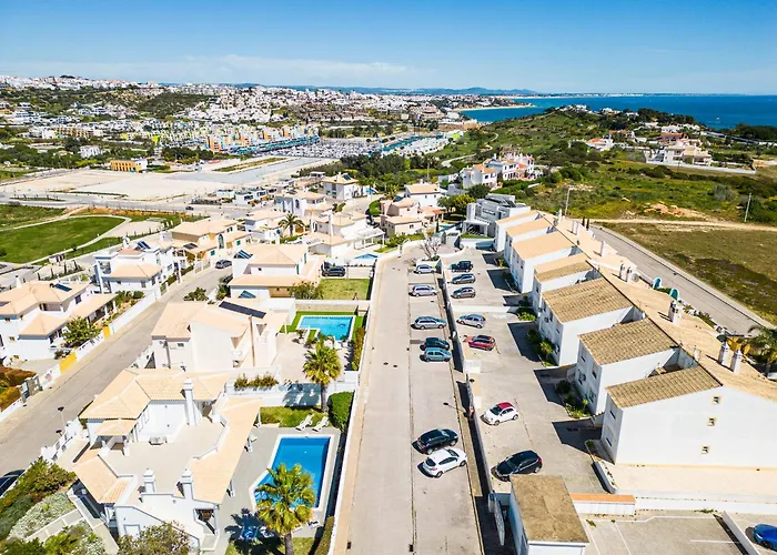 Ventura Heritage Willa *